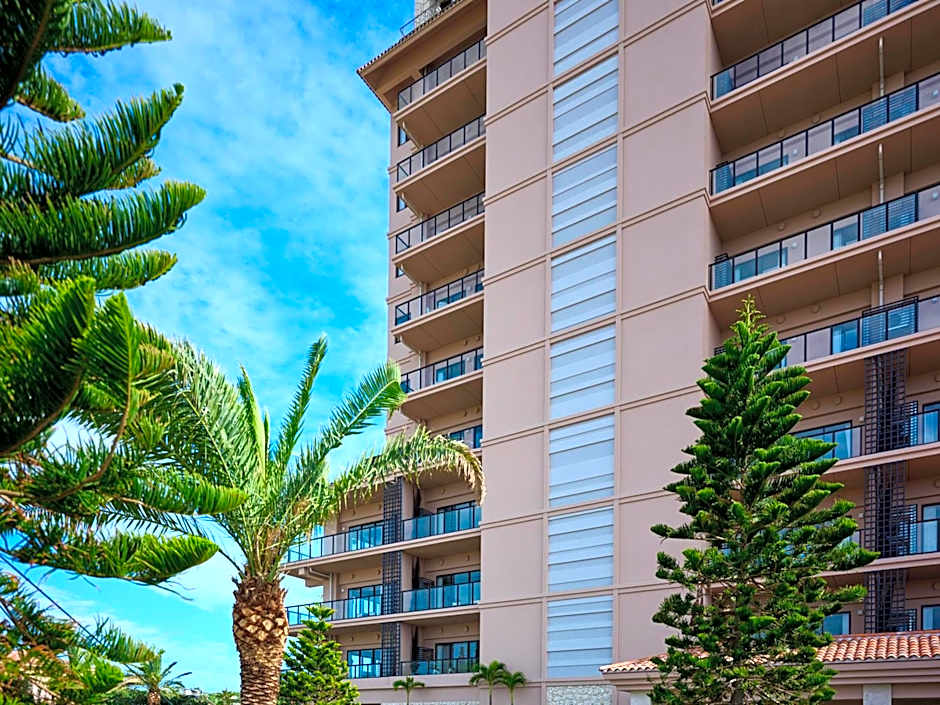 Hotel Shigira Mirage Beach Front