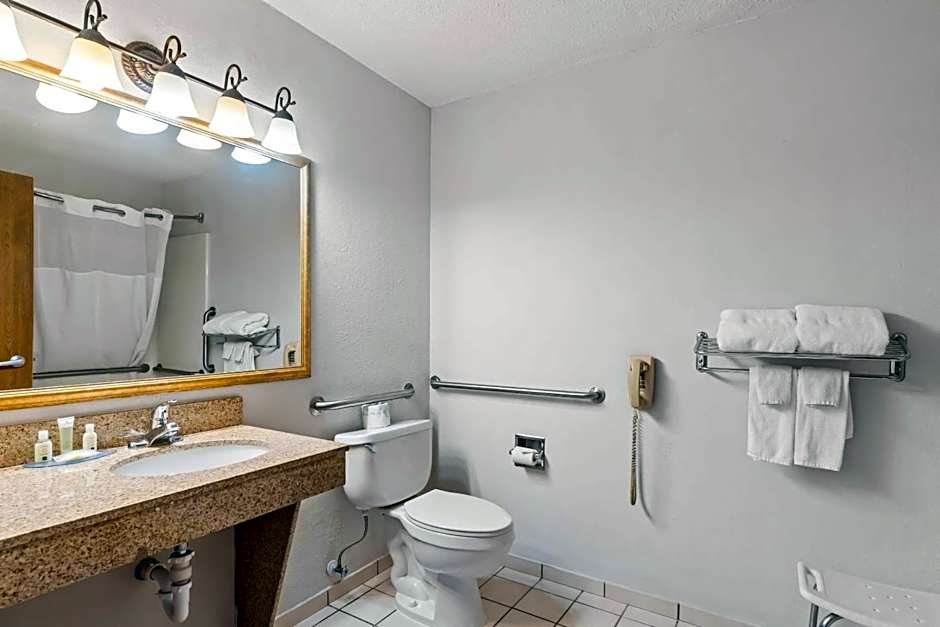 Quality Inn Sidney I-80