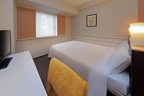 Double Room with Small Double Bed - Smoking