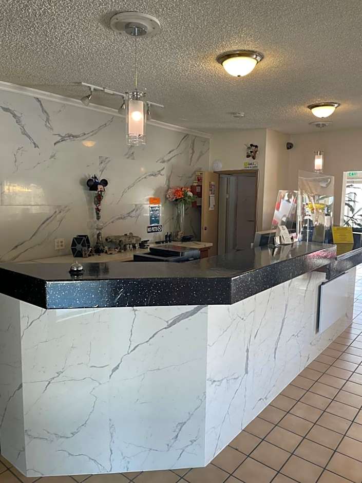 Grand Inn