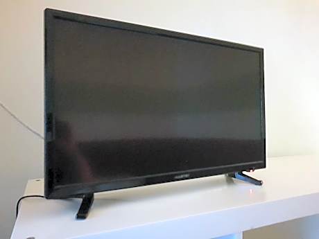 Single Room with Shared Bathroom