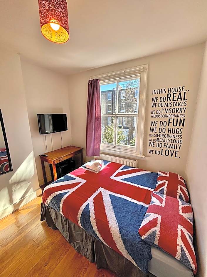 Saint James Backpackers