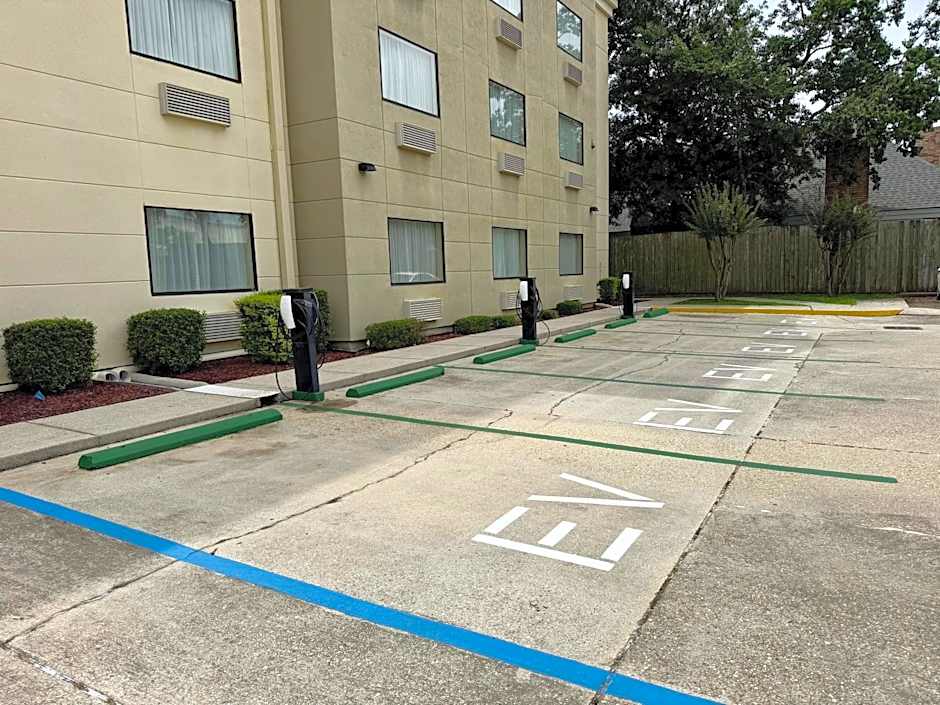 Comfort Inn & Suites Covington - Mandeville