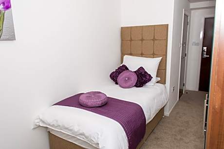 Economy Single Room