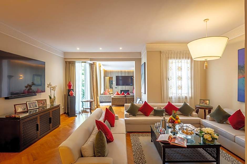 La Tour Hassan Palace