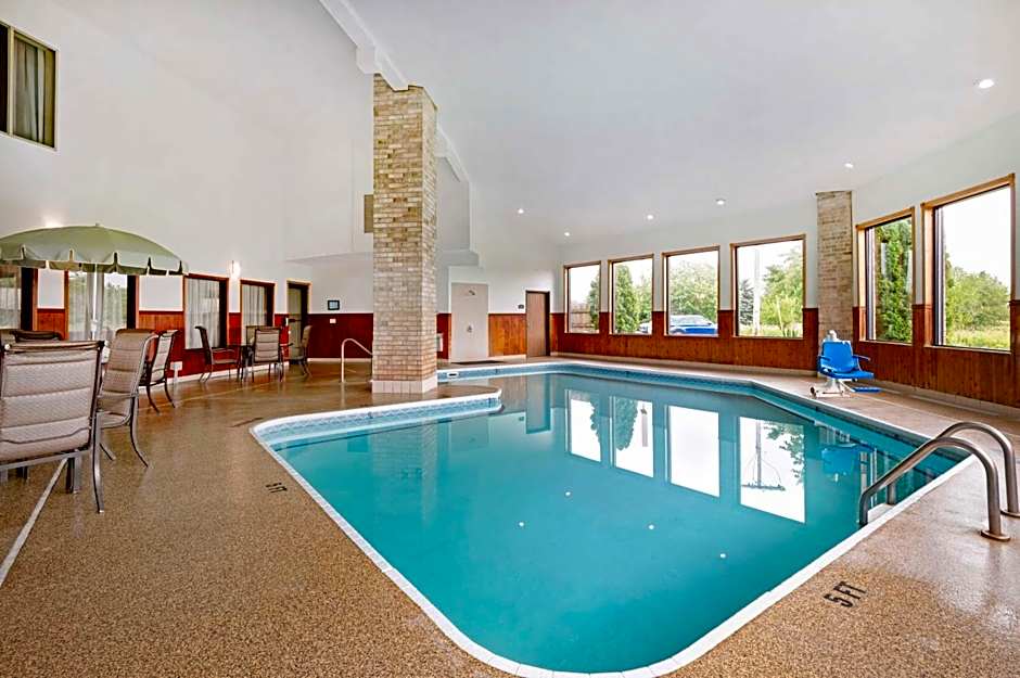 Best Western Plus Howe Inn