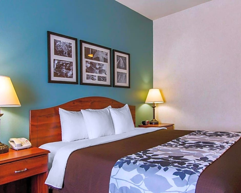 Sleep Inn & Suites Evansville