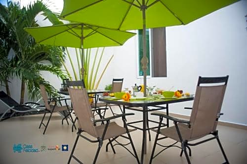 Casa Felicidad B&B Room & Kitchen