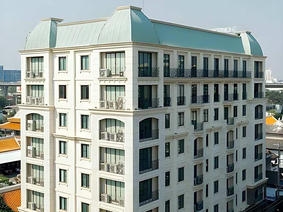 Thomson Residence Hotel