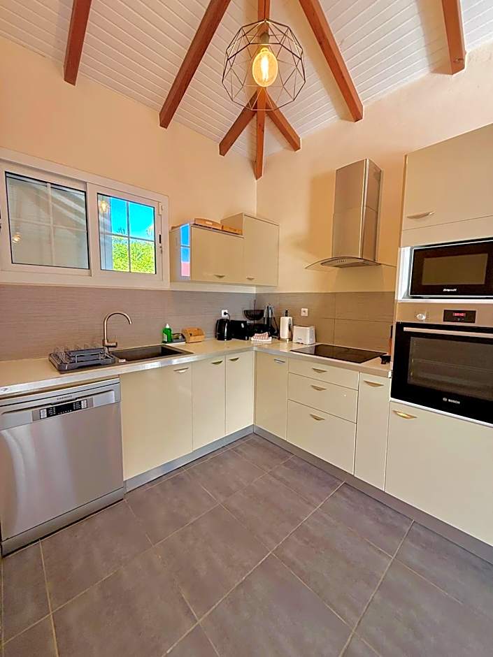 Villa SAADA cosy avec piscine, jacuzzi et sauna