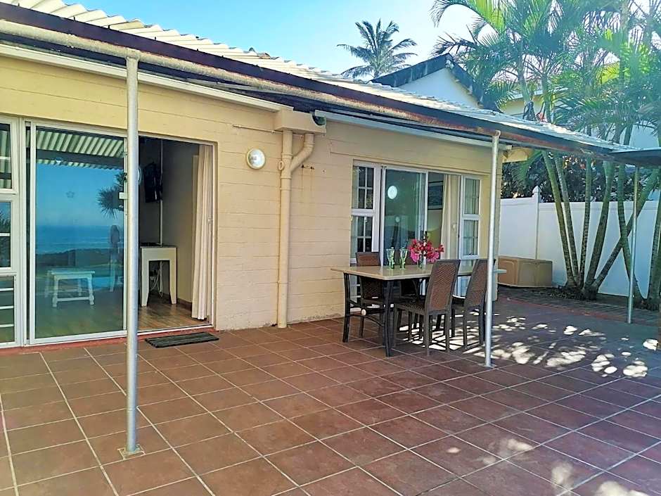 Southern Comfort - On the Pool