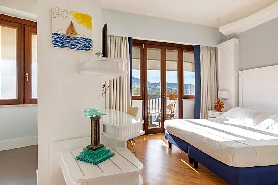 Hotel Lido degli Scogli