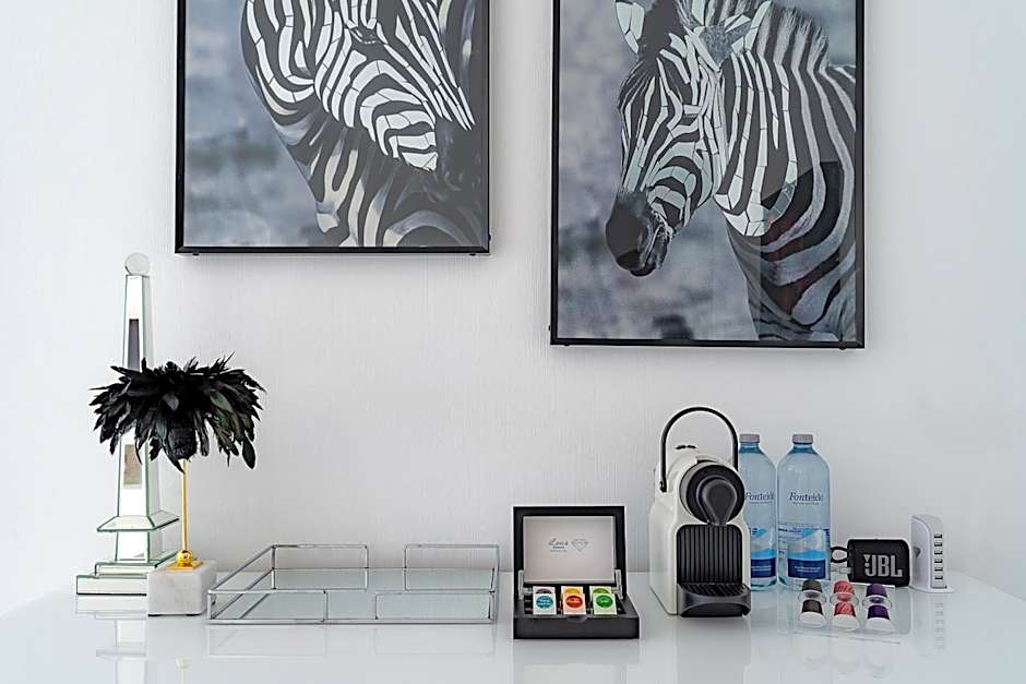 Lani's Suites de Luxe - Adults Only