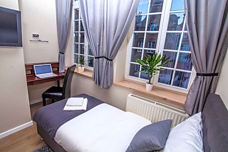 Double or Twin Room with City View