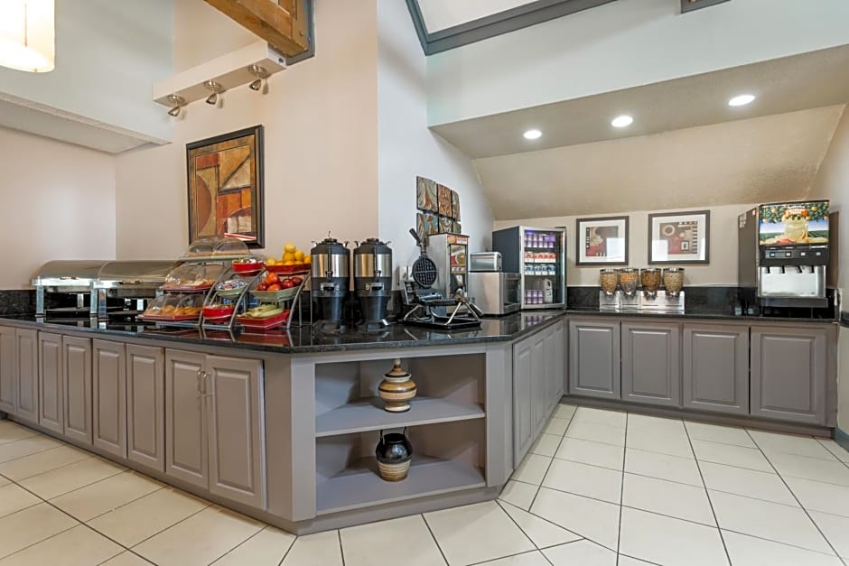 Hawthorn Suites By Wyndham North Charleston