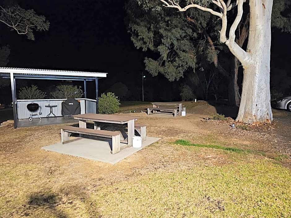 Kandos Fairways Motel