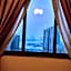 Crown Palace Hotel