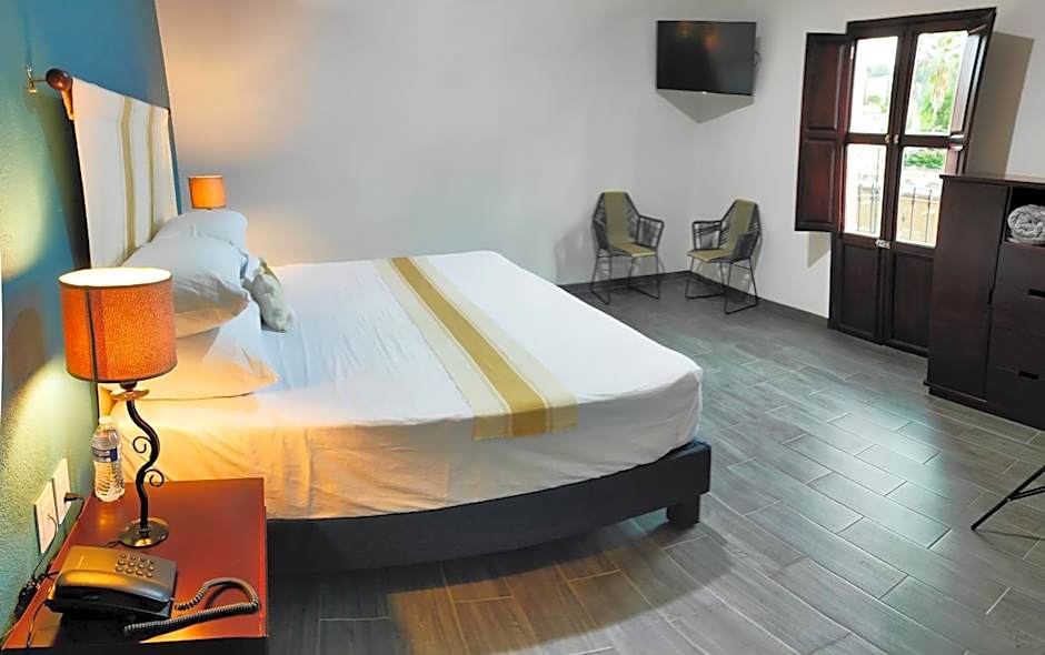 Nueve Agaves Hotel