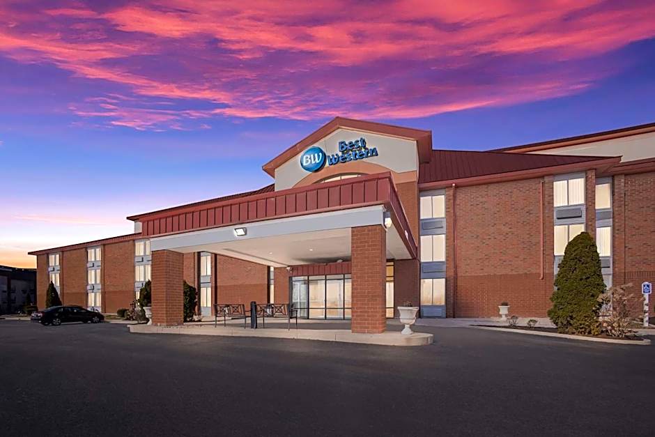 Best Western Luxbury Inn-Fort Wayne