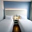 DK Belstar Hotel  Belitung