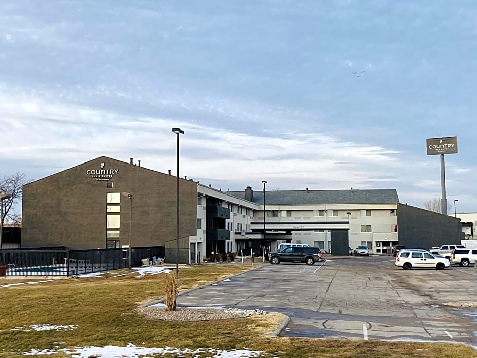 Country Inn & Suites by Radisson, Lincoln Airport, NE