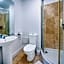 GO2 Gloucester Hotel by OYO