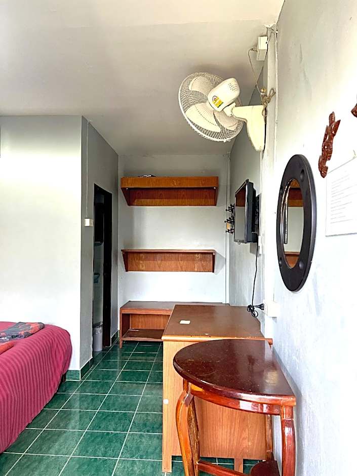 TARA INN
