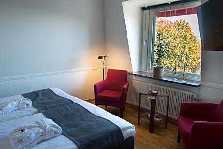 Double Room - Non-Smoking