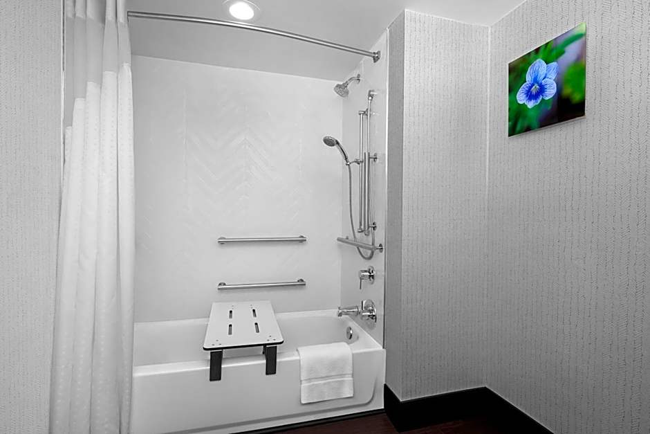 Holiday Inn Hasbrouck Heights-Meadowlands By IHG