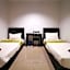 Clover Hotel