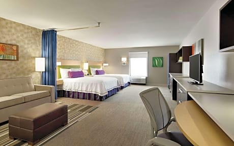 2Queen Mobilty/Hearing Access Tub Studio Nosm