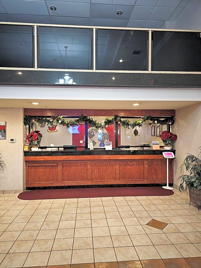 Ramada by Wyndham SeaTac Airport