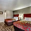 Econo Lodge Inn & Suites Yreka