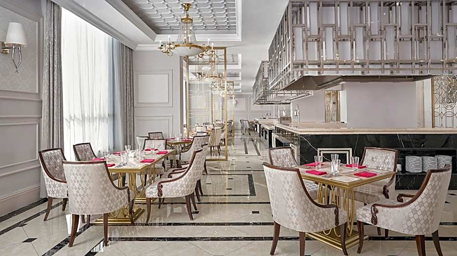 Four Points by Sheraton Lang Son