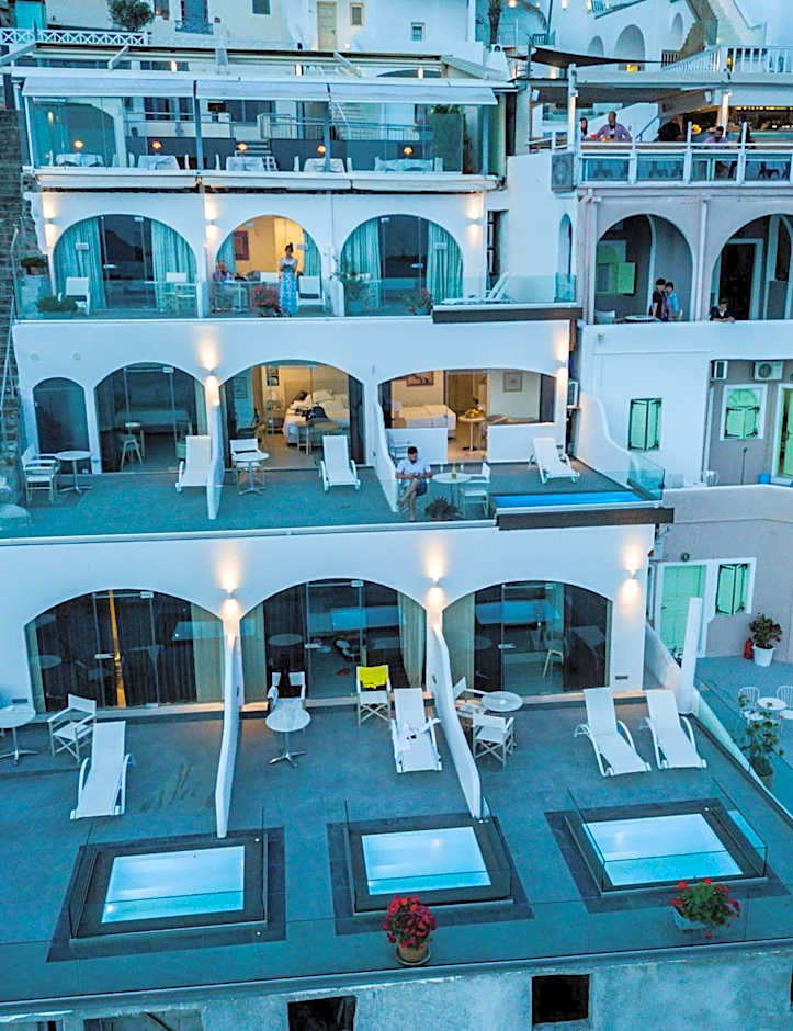 Kratiras View Luxury Suites