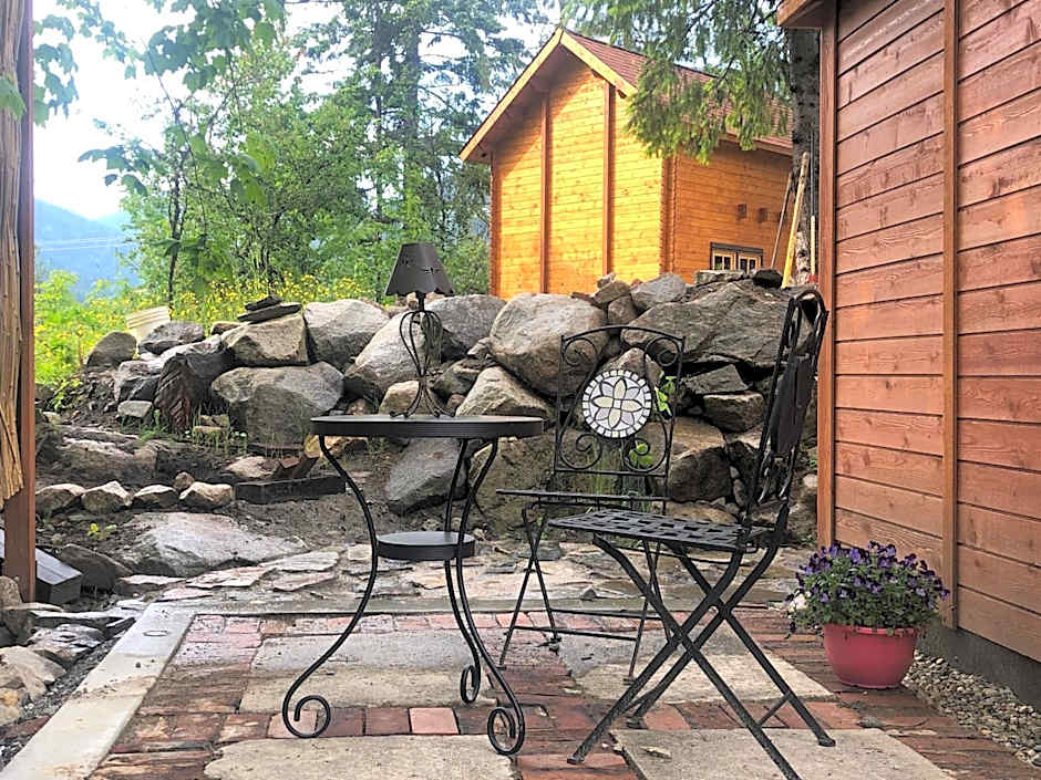 Idyllic Cabin Retreat Only 5 Minutes Away From Nelson