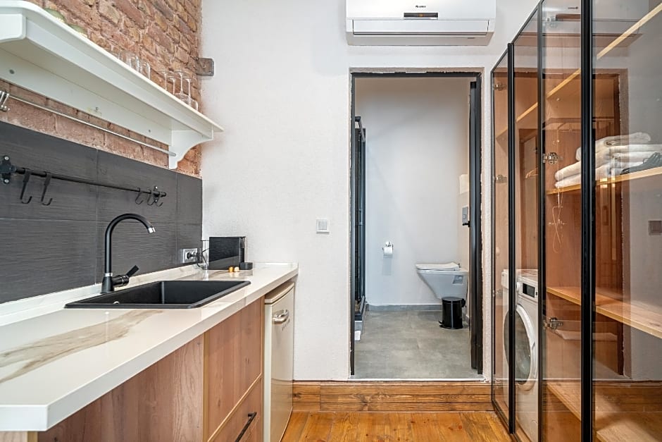 Urban Quarters - Büklü Han