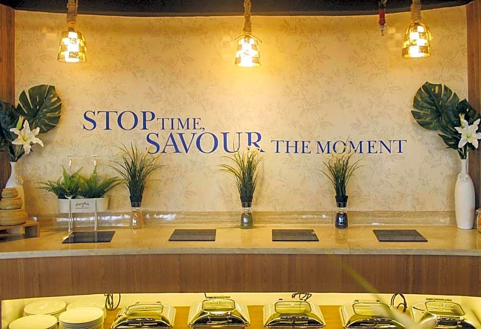 Kebayoran Park Hotel