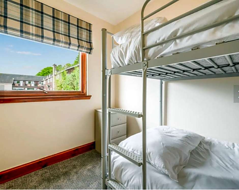 Loch Ness Clansman Hotel