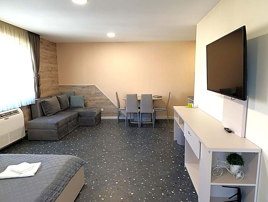 Lime House, Kyustendil