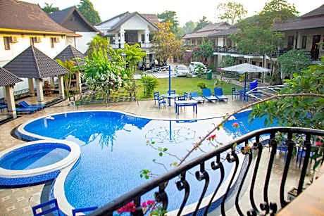 Vang Vieng Diamond Resort
