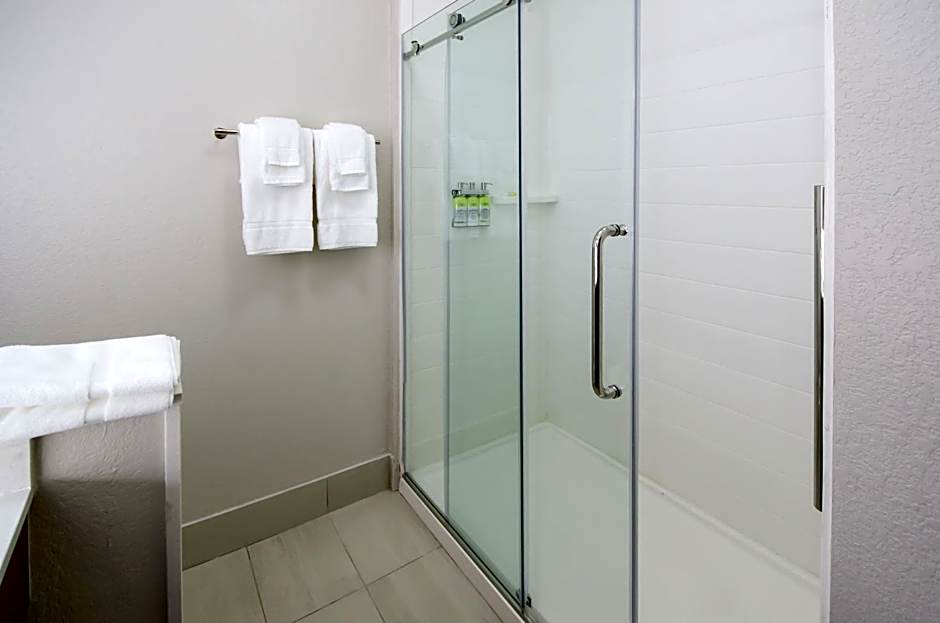Holiday Inn Express And Suites Taylor By IHG