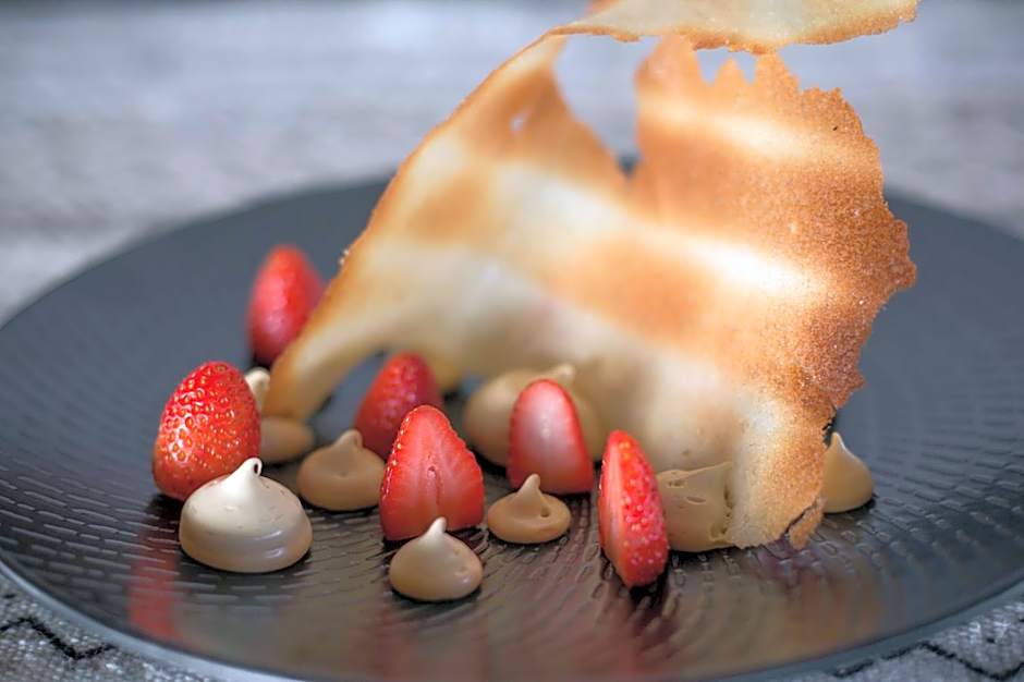 Victoria Falls Safari Club