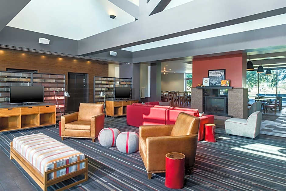 Four Points By Sheraton At Phoenix Mesa Gateway Airport