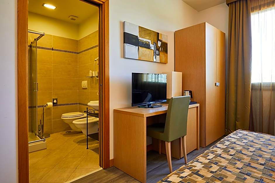 Castelmartini Wellness & Business Hotel