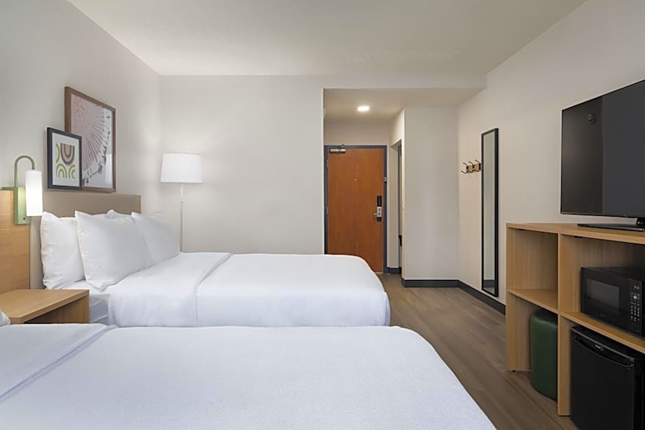 Spark by Hilton Guelph