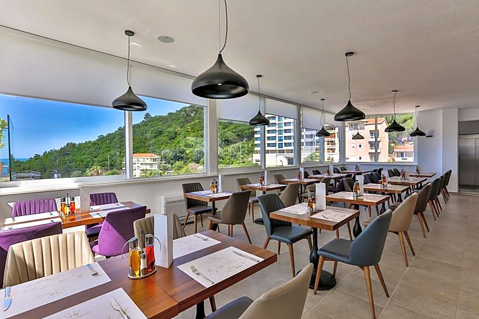 Hotel Lusso Mare by Aycon