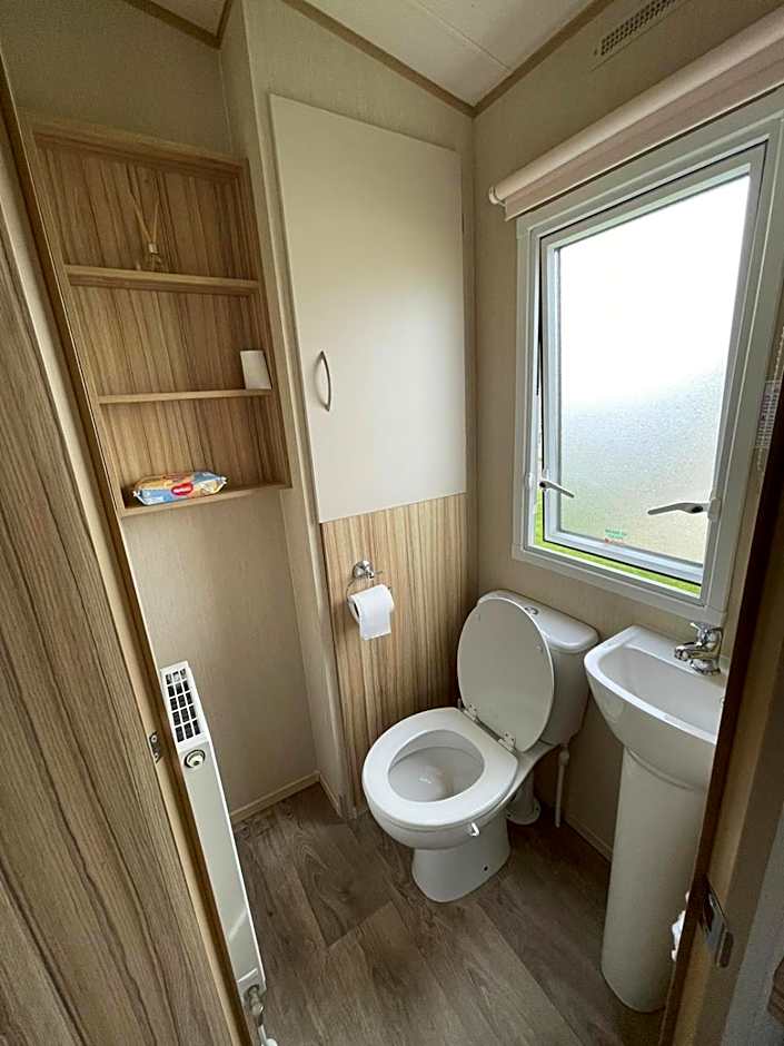 Holiday Park Caravan Fluffy in Harts Holiday Park