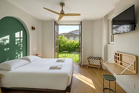 Double Room with Terrace