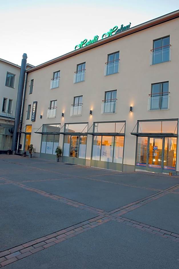 Hotelli Helmi